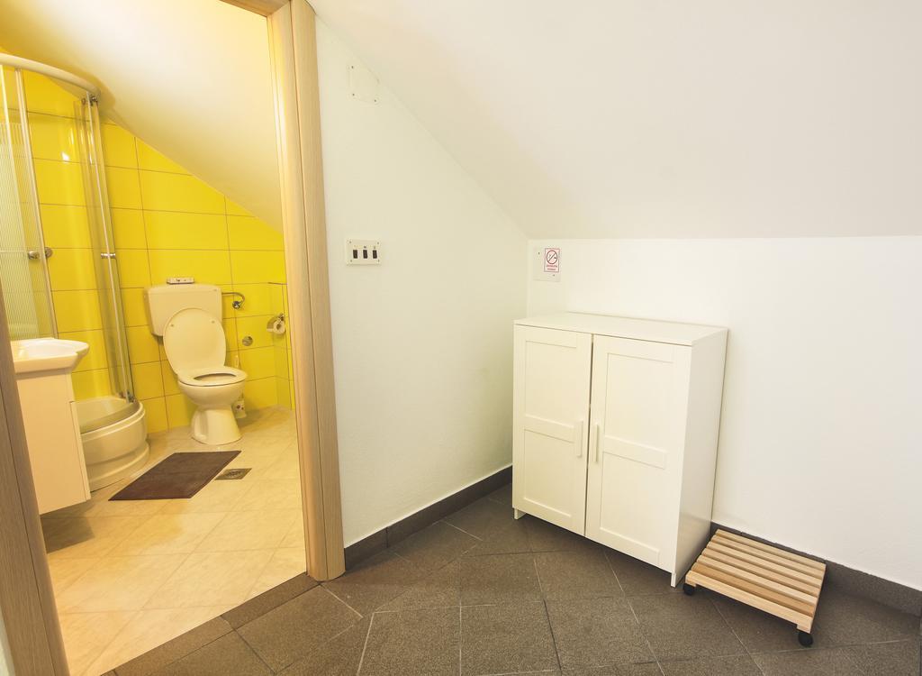 Studio Apartments Ante Rakovica Exterior photo